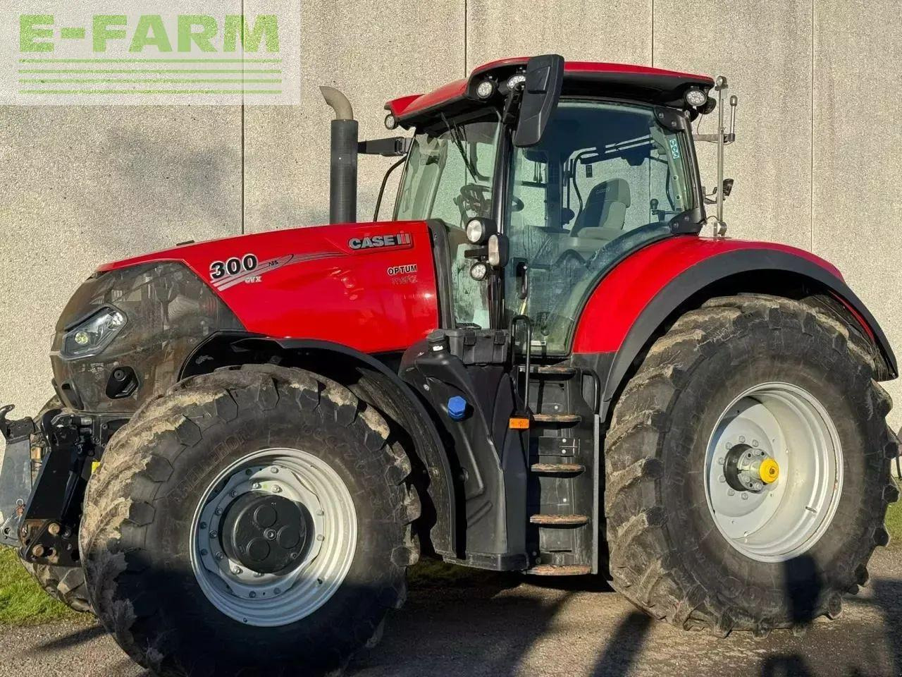 Case-IH optum 300 cvx CVX - Tracteur agricole: photos 1 Case-IH optum 300 cvx CVX - Tracteur agricole: photos 1