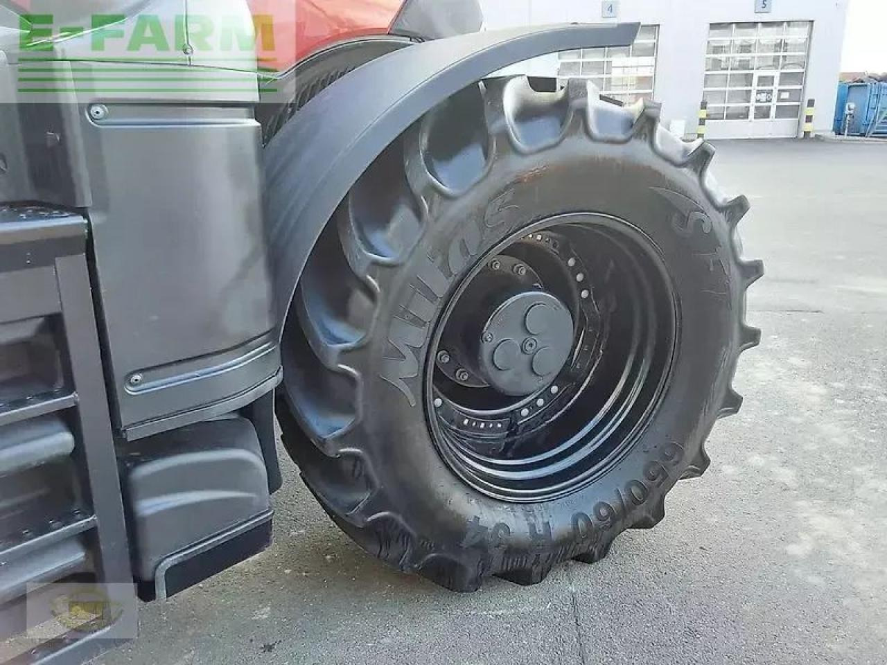 Case-IH optum 300 cvx CVX - Tracteur agricole: photos 4 Case-IH optum 300 cvx CVX - Tracteur agricole: photos 4