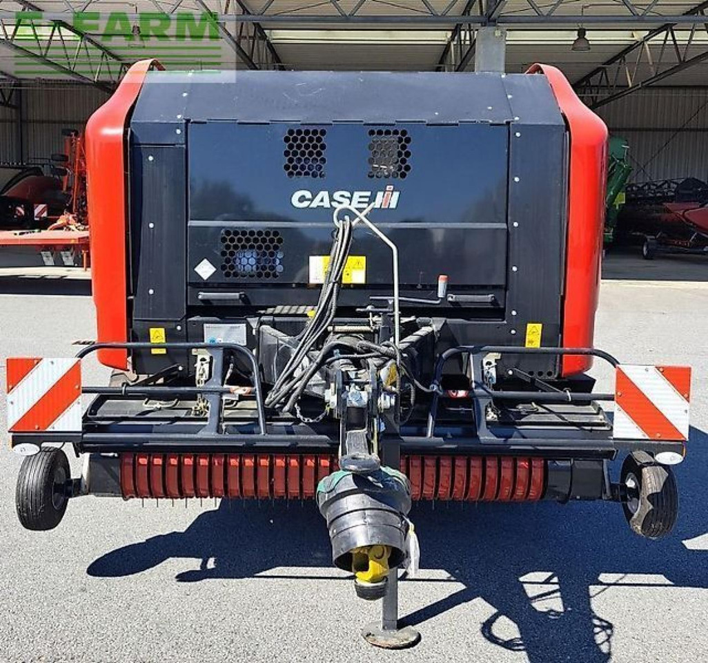 Case-IH rb 344 rotor cutter - Presse à balles cubiques: photos 2 Case-IH rb 344 rotor cutter - Presse à balles cubiques: photos 2