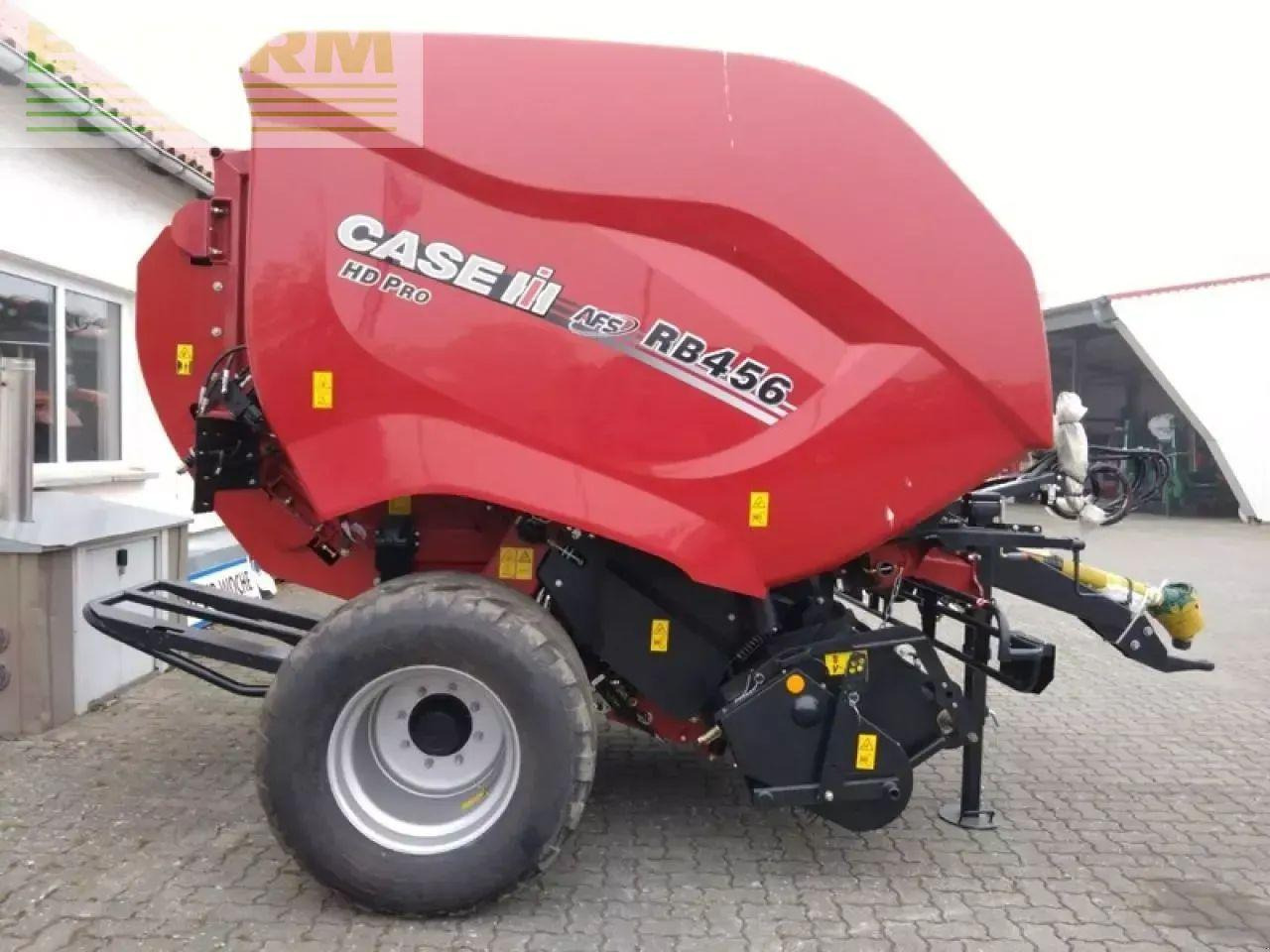 Case-IH rb456 hd pro - Presse à balles cubiques: photos 2 Case-IH rb456 hd pro - Presse à balles cubiques: photos 2