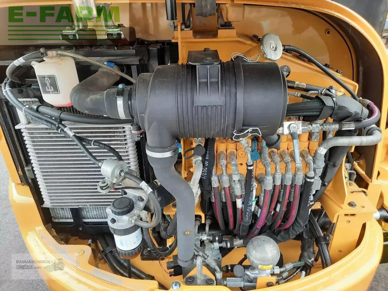 Caterpillar 303.5 - Mini pelle: photos 5 Caterpillar 303.5 - Mini pelle: photos 5