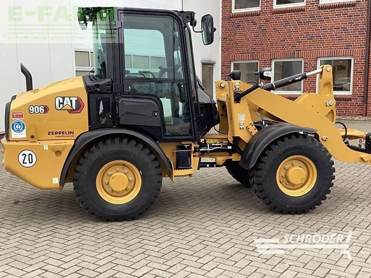 Caterpillar 906 - Chargeuse sur pneus: photos 3 Caterpillar 906 - Chargeuse sur pneus: photos 3