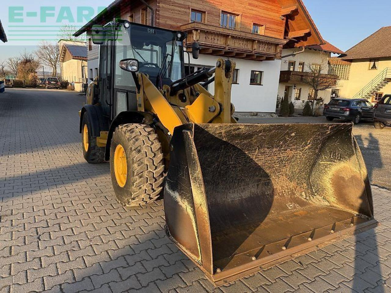 Caterpillar 906 m - Mini pelle: photos 4 Caterpillar 906 m - Mini pelle: photos 4