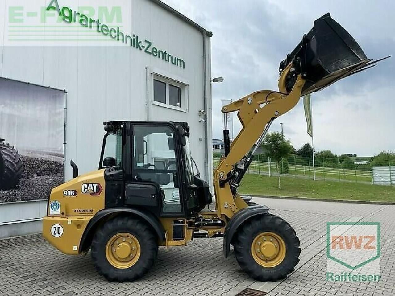 Caterpillar 906 radlader - Mini pelle: photos 2 Caterpillar 906 radlader - Mini pelle: photos 2