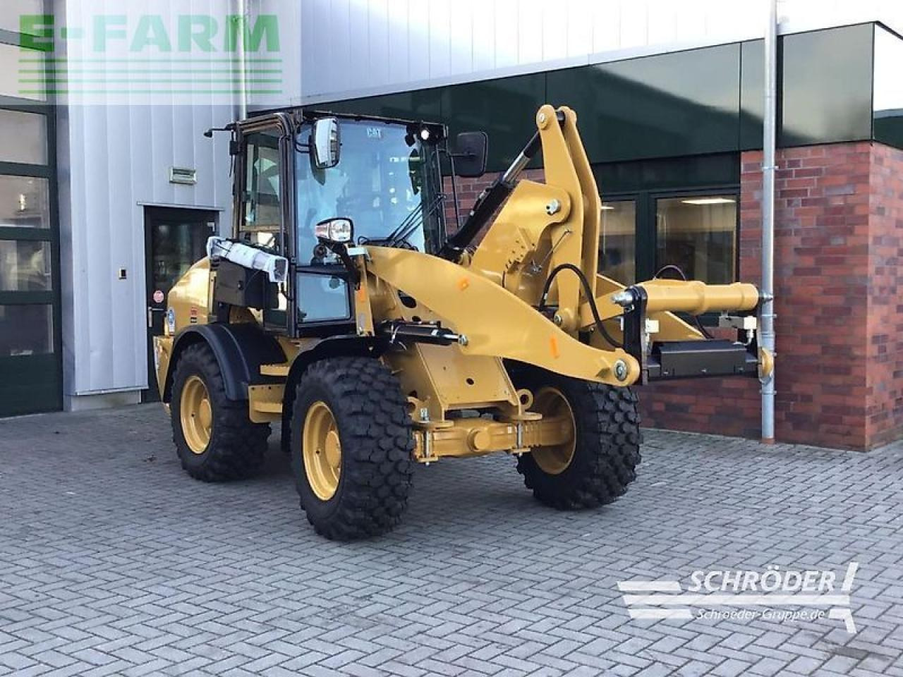 Caterpillar 908 hl-14 - Mini pelle: photos 2 Caterpillar 908 hl-14 - Mini pelle: photos 2