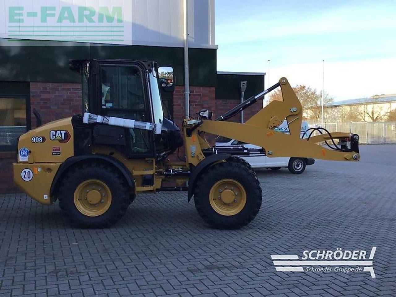 Caterpillar 908 hl-14 - Mini pelle: photos 3 Caterpillar 908 hl-14 - Mini pelle: photos 3