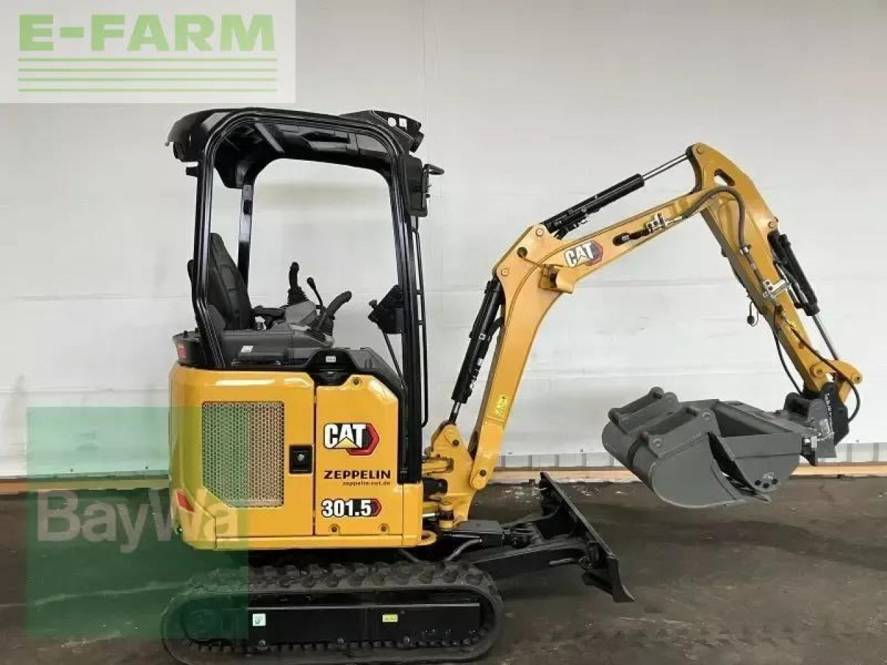 Caterpillar cat 301.5 05 a lane - Mini pelle: photos 1 Caterpillar cat 301.5 05 a lane - Mini pelle: photos 1