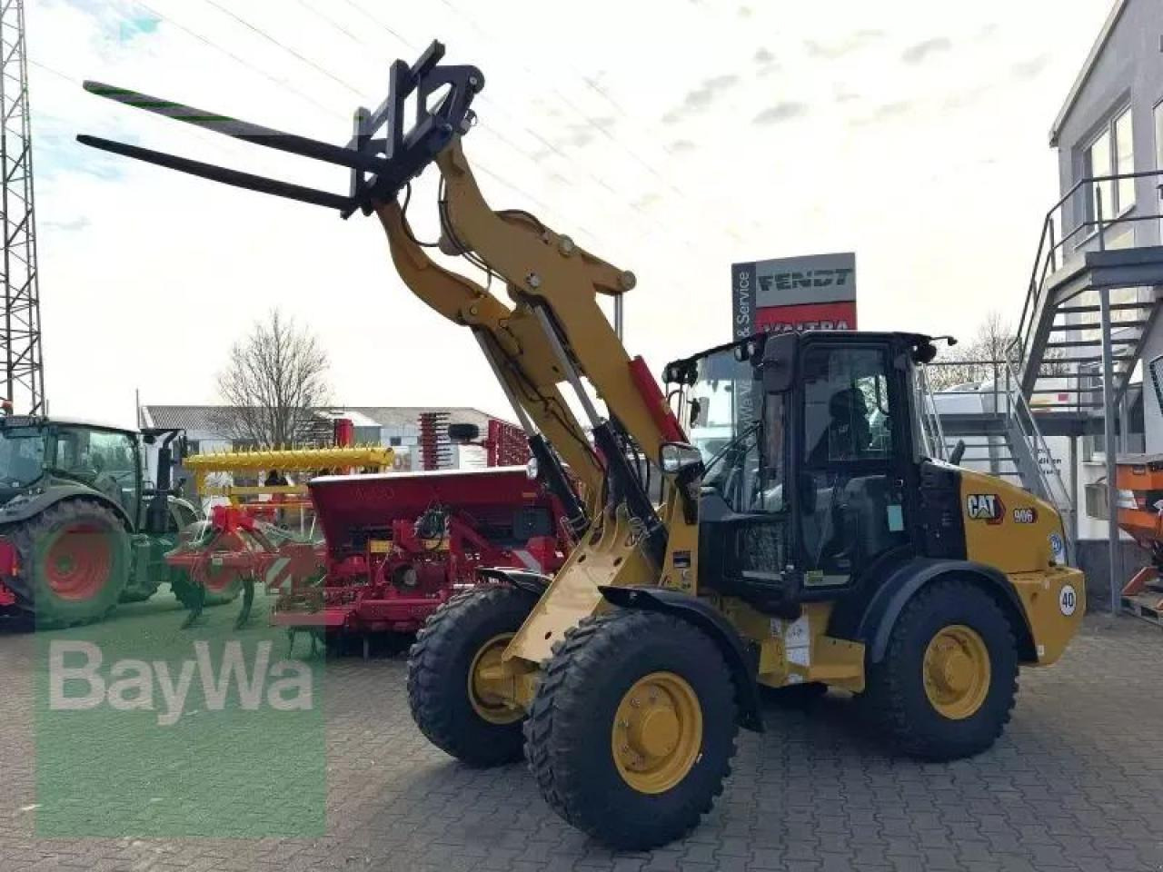 Caterpillar cat 906-14 - Mini pelle: photos 4 Caterpillar cat 906-14 - Mini pelle: photos 4