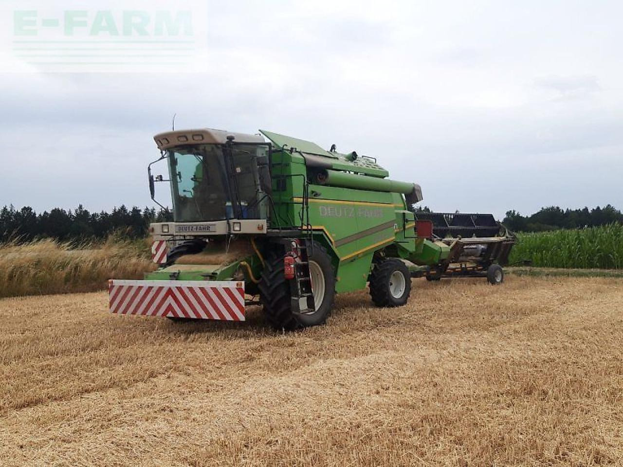 Deutz-Fahr 5585 ht - Moissonneuse-batteuse: photos 2 Deutz-Fahr 5585 ht - Moissonneuse-batteuse: photos 2