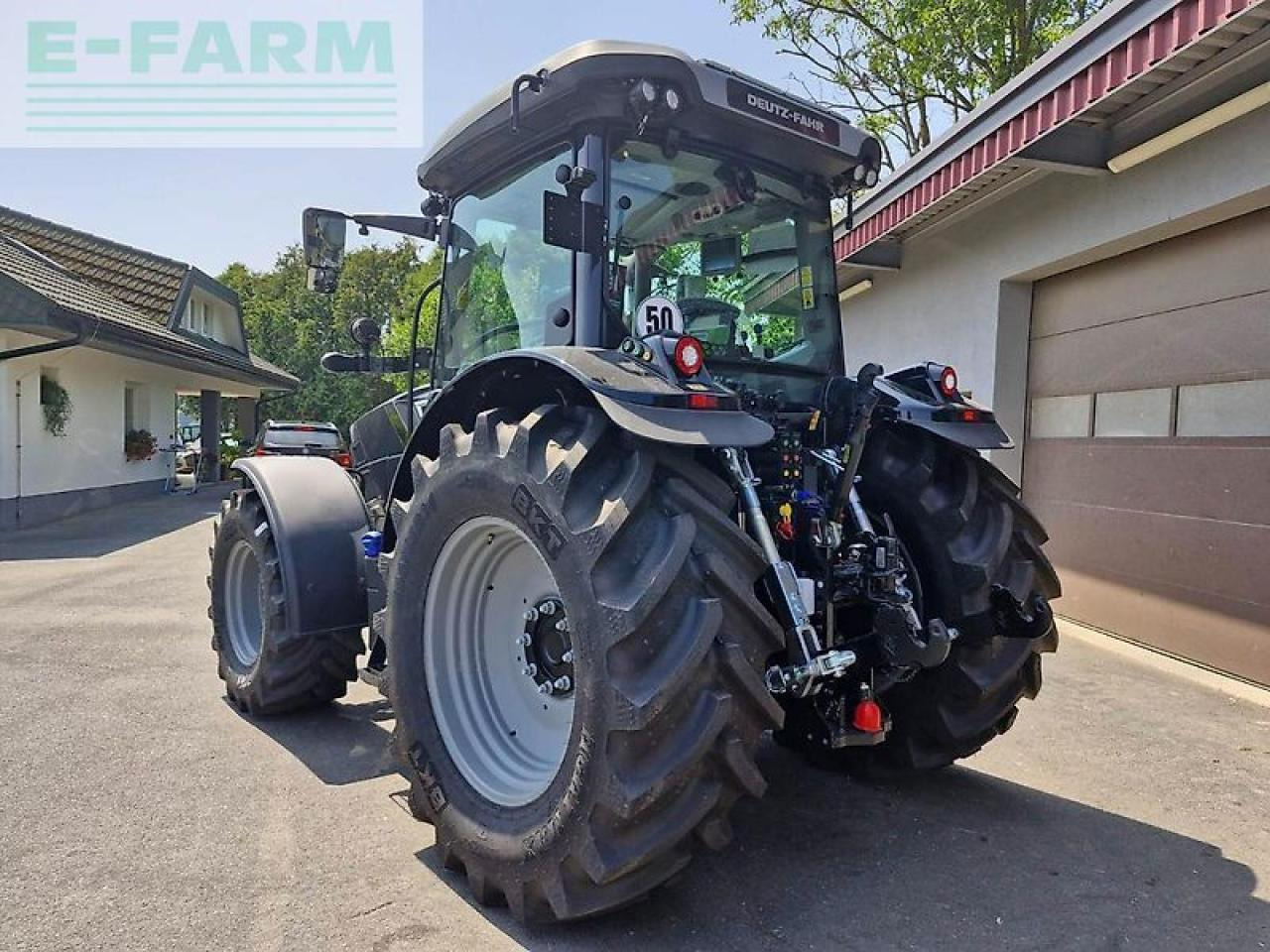 Deutz-Fahr 6135 c ttv TTV - Tracteur agricole: photos 4 Deutz-Fahr 6135 c ttv TTV - Tracteur agricole: photos 4