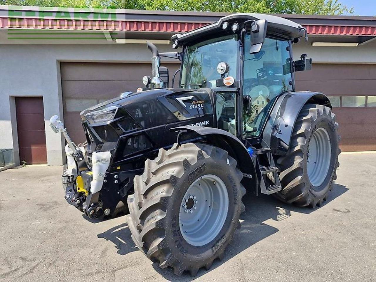 Deutz-Fahr 6135 c ttv TTV - Tracteur agricole: photos 1 Deutz-Fahr 6135 c ttv TTV - Tracteur agricole: photos 1