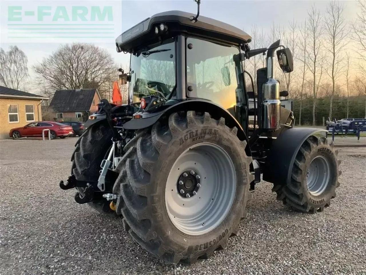 Deutz-Fahr 6135c ttv TTV - Tracteur agricole: photos 5 Deutz-Fahr 6135c ttv TTV - Tracteur agricole: photos 5