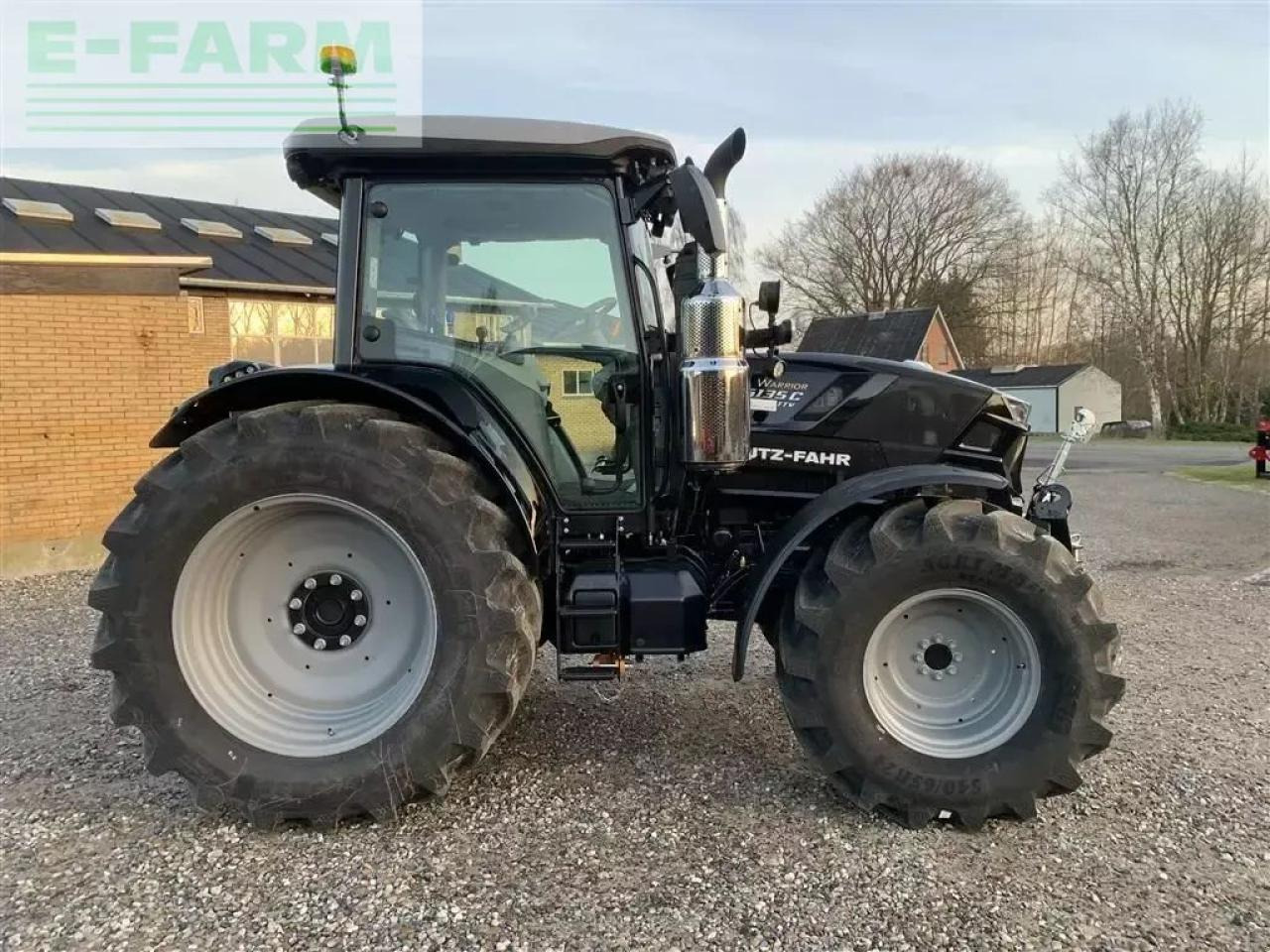 Deutz-Fahr 6135c ttv TTV - Tracteur agricole: photos 4 Deutz-Fahr 6135c ttv TTV - Tracteur agricole: photos 4