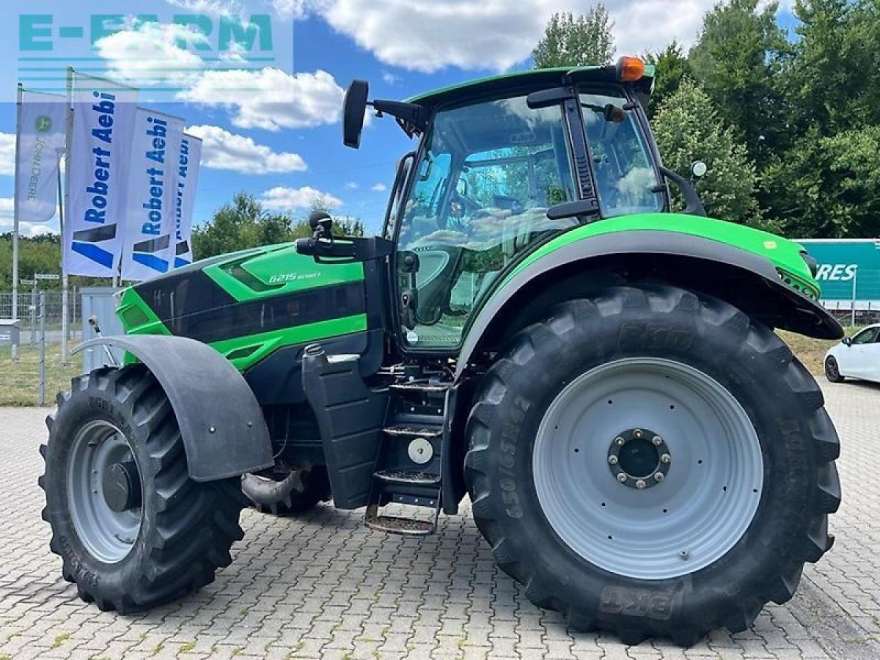 Deutz-Fahr 6215 c shift - Tracteur agricole: photos 4 Deutz-Fahr 6215 c shift - Tracteur agricole: photos 4