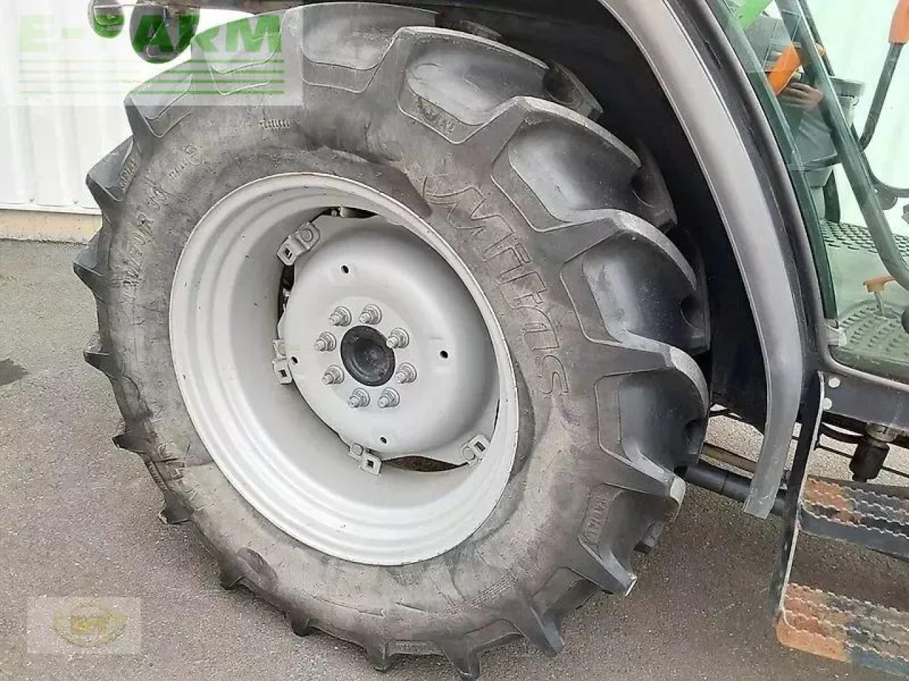 Deutz-Fahr agroplus 315 ec inkl. stoll frontlader - Tracteur agricole: photos 3 Deutz-Fahr agroplus 315 ec inkl. stoll frontlader - Tracteur agricole: photos 3