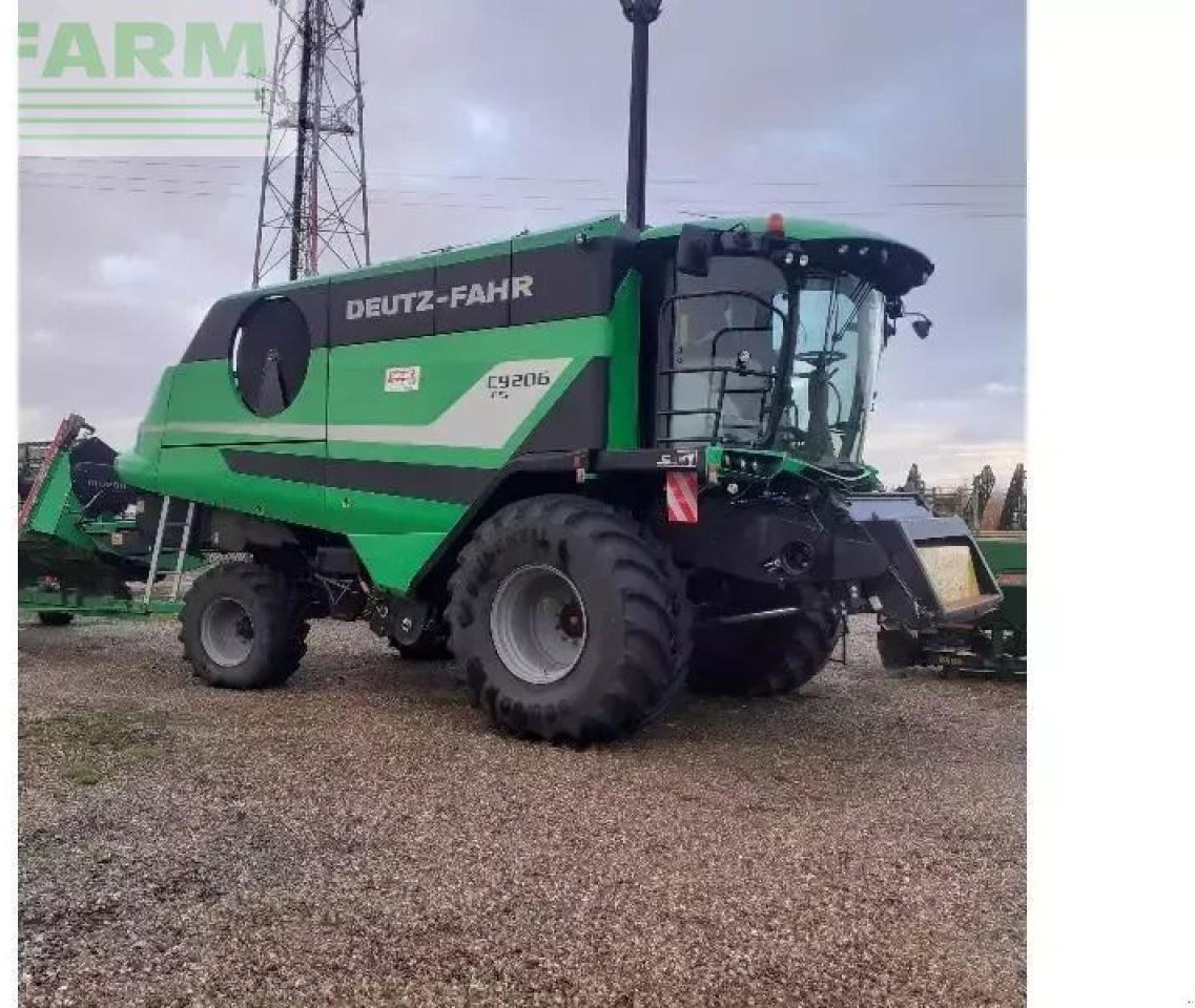 Deutz-Fahr c 9206 ts - Moissonneuse-batteuse: photos 1 Deutz-Fahr c 9206 ts - Moissonneuse-batteuse: photos 1