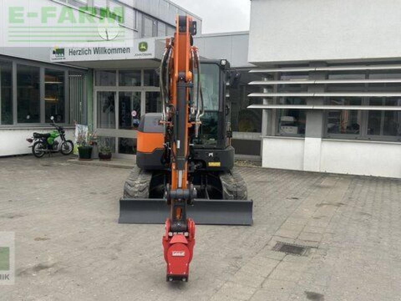 Doosan dx55r-7 - Mini pelle: photos 2 Doosan dx55r-7 - Mini pelle: photos 2