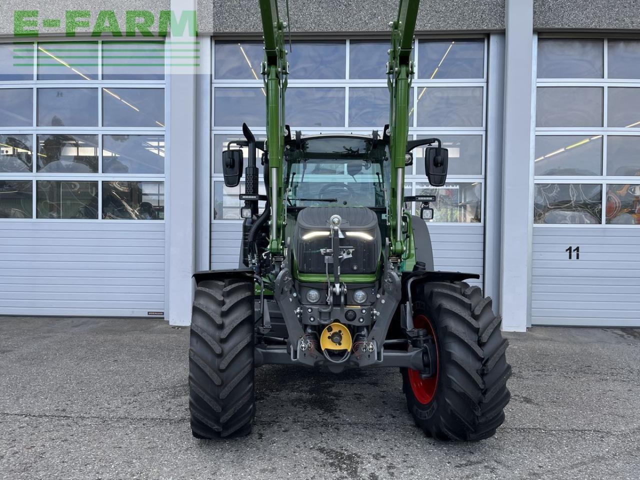 Fendt 211 s vario gen3 power setting 2 - Tracteur agricole: photos 4 Fendt 211 s vario gen3 power setting 2 - Tracteur agricole: photos 4