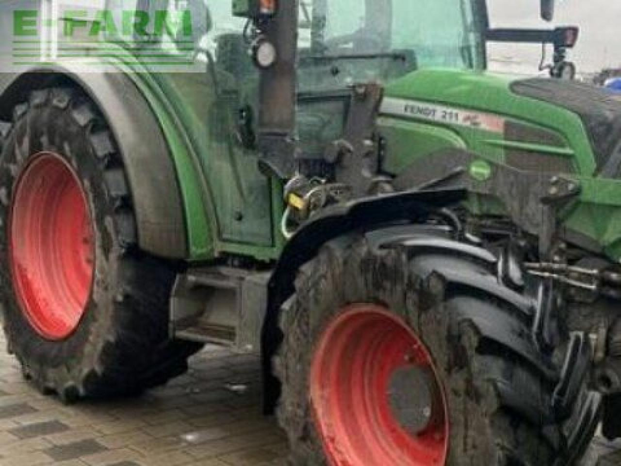 Fendt 211 vario - Tracteur agricole: photos 4 Fendt 211 vario - Tracteur agricole: photos 4