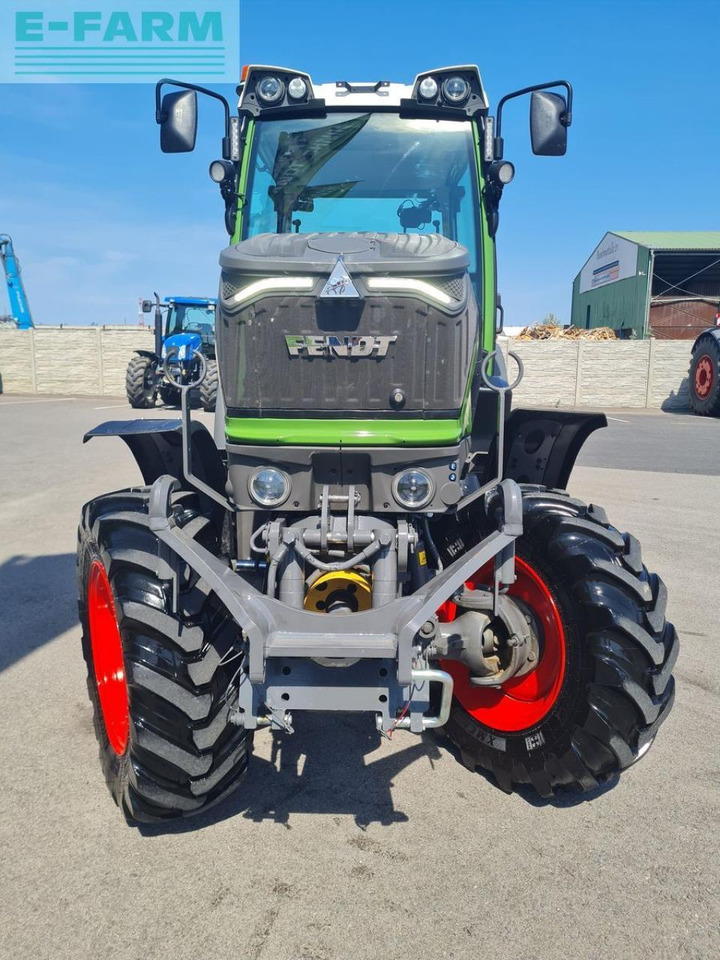 Fendt 211 vario f F - Tracteur agricole: photos 3 Fendt 211 vario f F - Tracteur agricole: photos 3