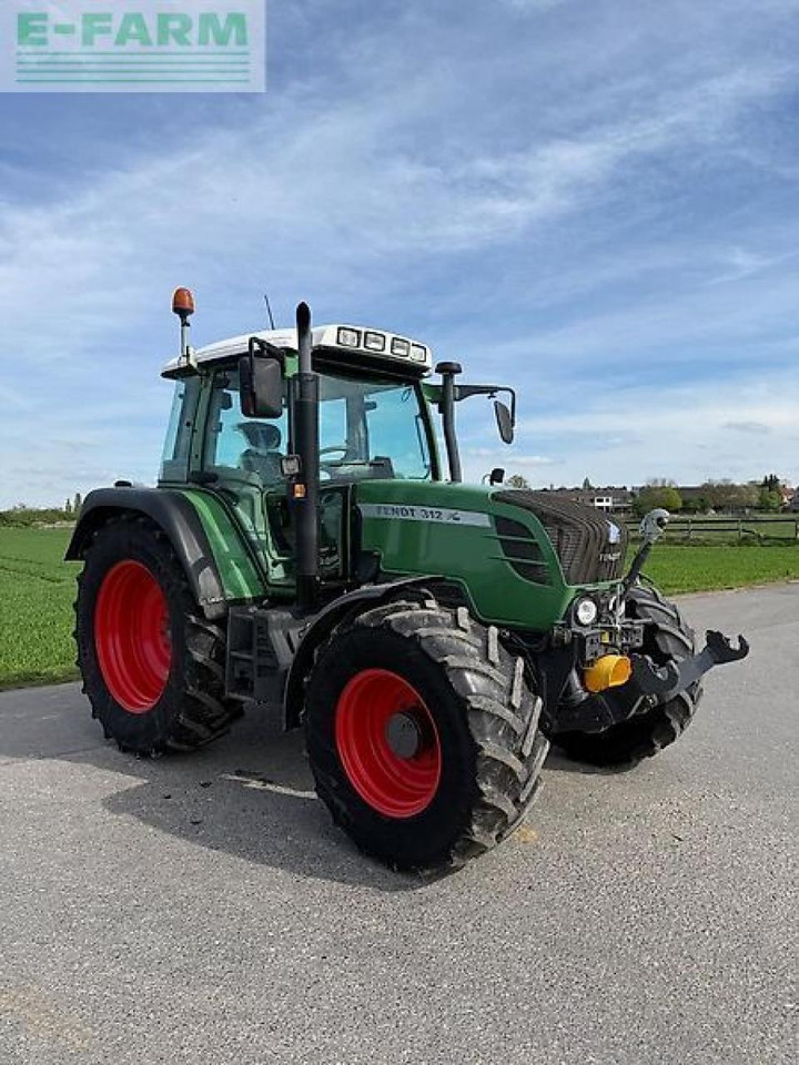 Fendt 312 - Tracteur agricole: photos 1 Fendt 312 - Tracteur agricole: photos 1