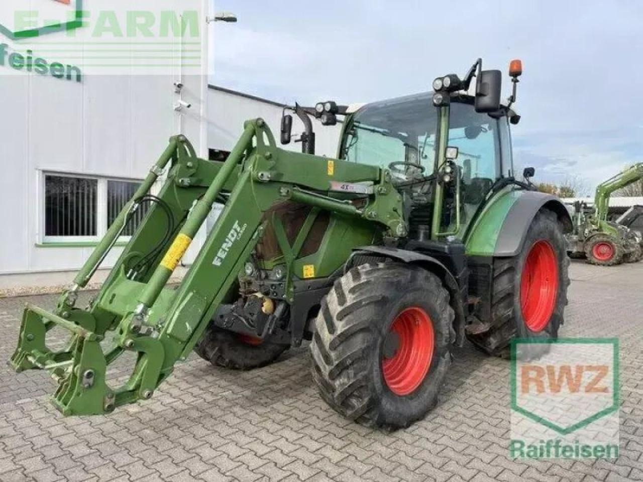 Fendt 313 s4 profi mit frontlader - Tracteur agricole: photos 2 Fendt 313 s4 profi mit frontlader - Tracteur agricole: photos 2