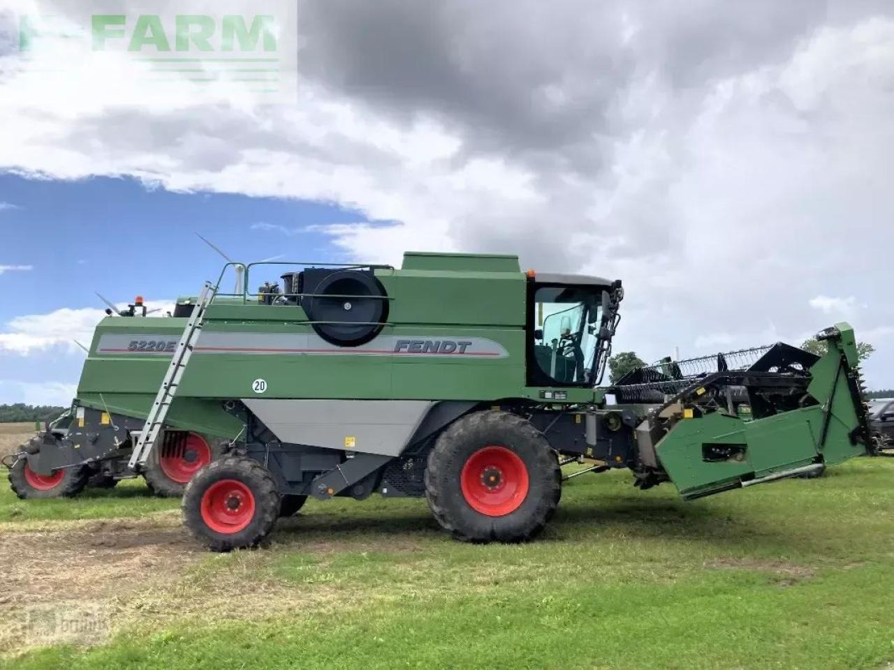 Fendt 5220 e mähdrescher mit biso vx 550 vario - Moissonneuse-batteuse: photos 1 Fendt 5220 e mähdrescher mit biso vx 550 vario - Moissonneuse-batteuse: photos 1