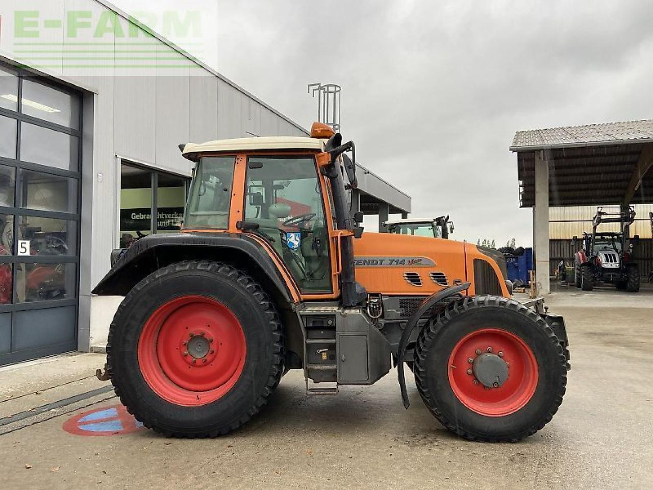 Fendt 714 vario - Tracteur agricole: photos 4 Fendt 714 vario - Tracteur agricole: photos 4