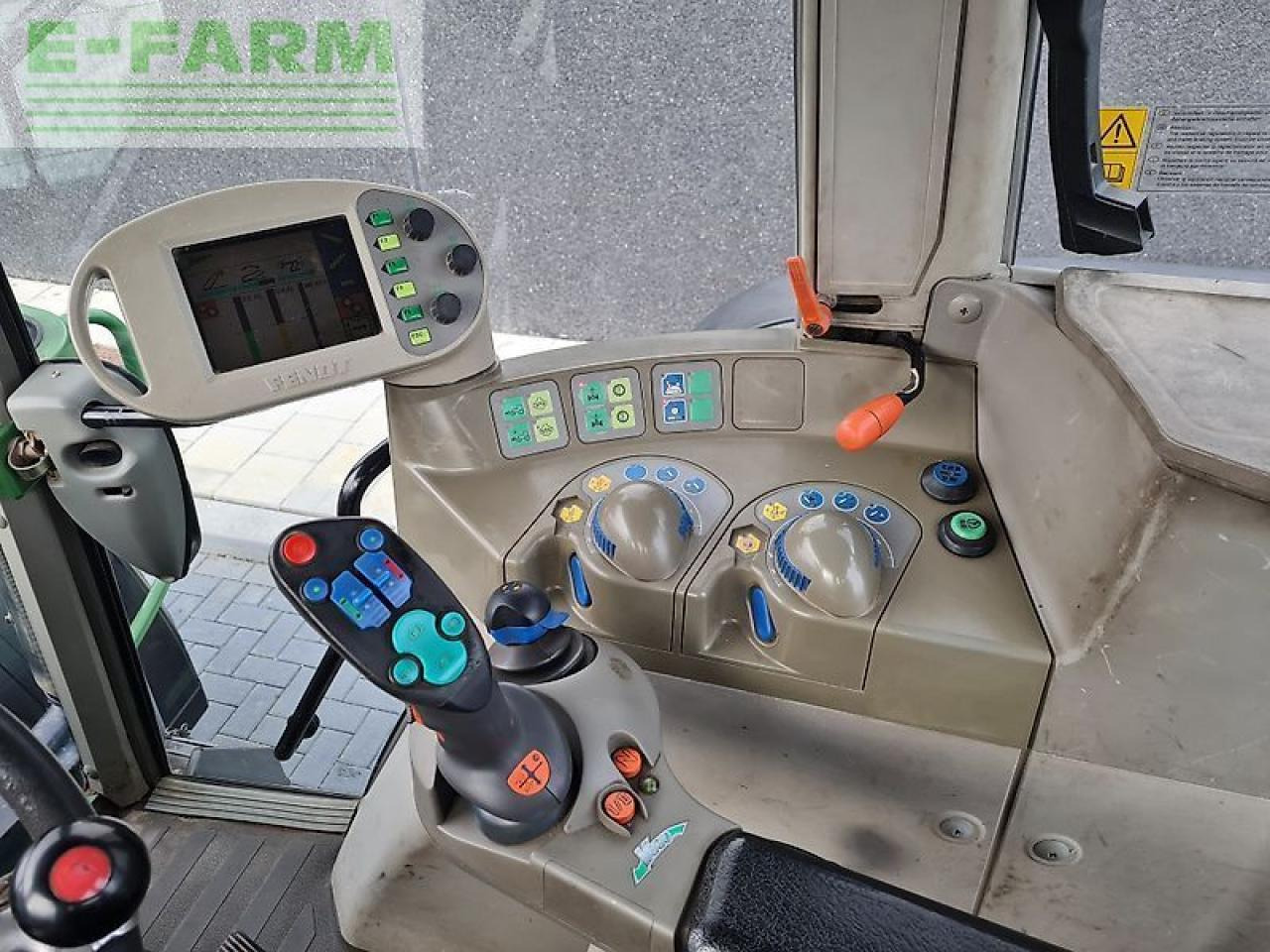Fendt 716 vario com1 - Tracteur agricole: photos 4 Fendt 716 vario com1 - Tracteur agricole: photos 4