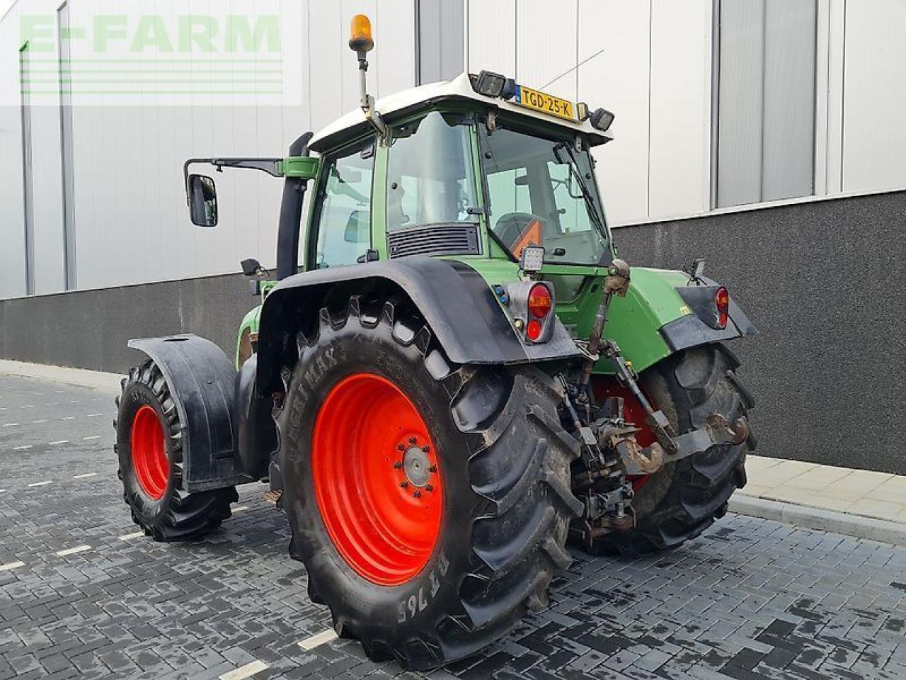 Fendt 716 vario com1 - Tracteur agricole: photos 3 Fendt 716 vario com1 - Tracteur agricole: photos 3