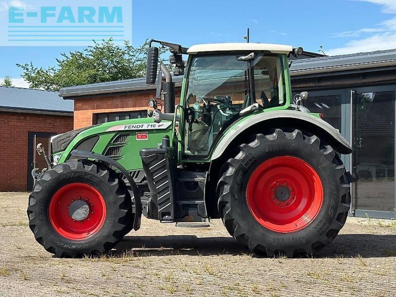 Fendt 716 vario scr profi plus *rtk* ProfiPlus - Tracteur agricole: photos 3 Fendt 716 vario scr profi plus *rtk* ProfiPlus - Tracteur agricole: photos 3