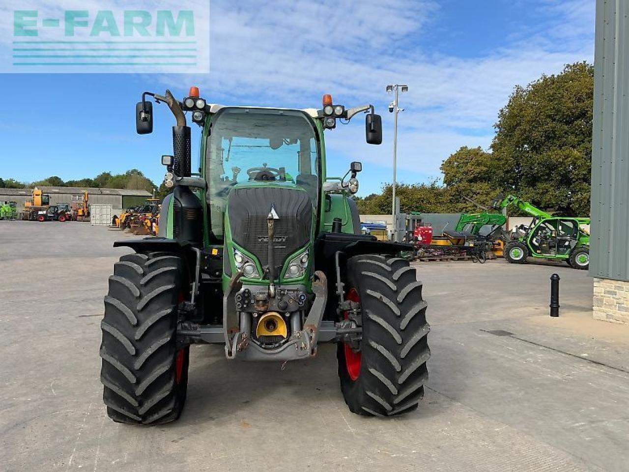 Fendt 724 profi plus tractor (st24315) - Tracteur agricole: photos 3 Fendt 724 profi plus tractor (st24315) - Tracteur agricole: photos 3