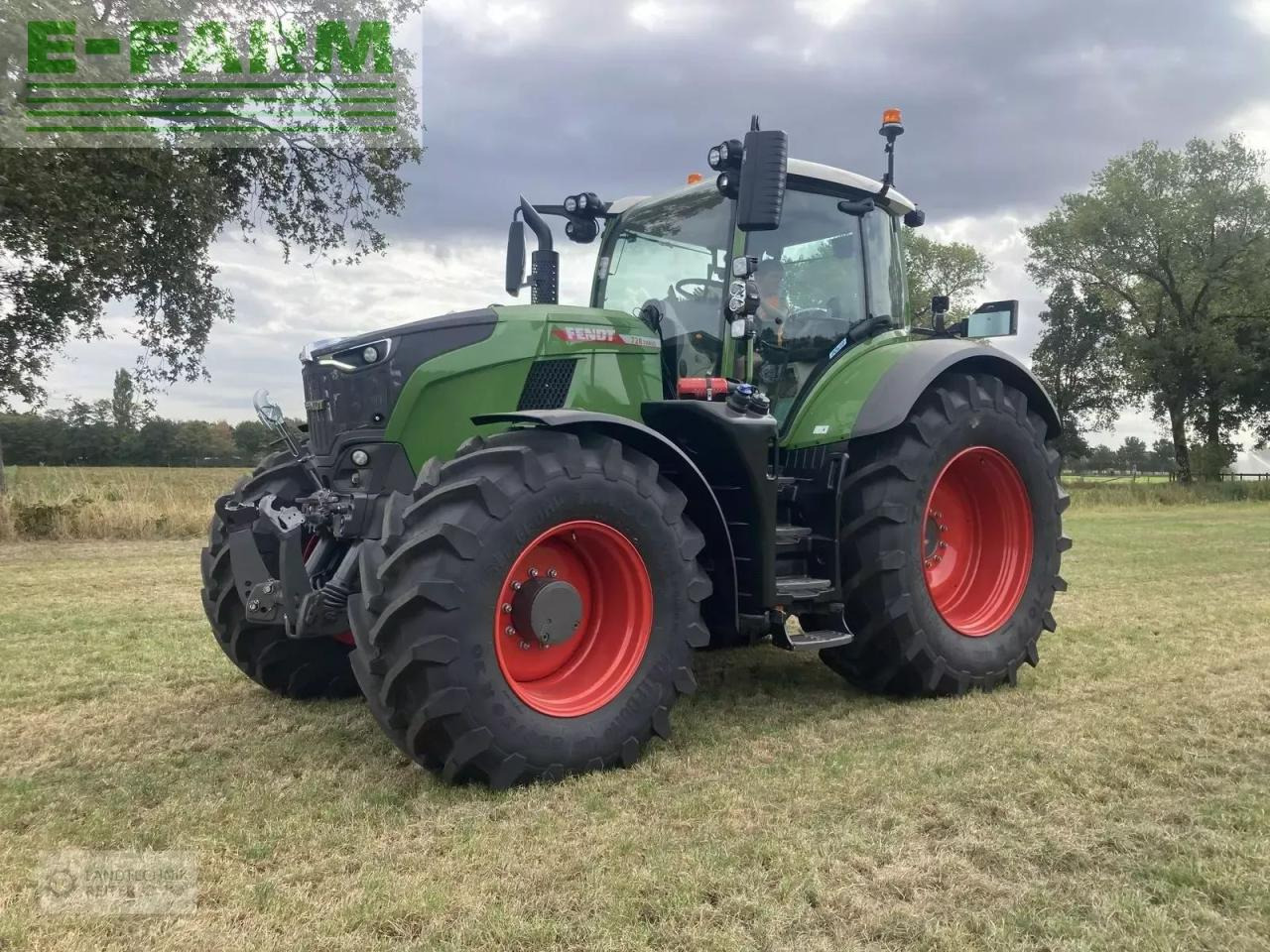 Fendt 728 vario power (gen 7) Power - Tracteur agricole: photos 1 Fendt 728 vario power (gen 7) Power - Tracteur agricole: photos 1