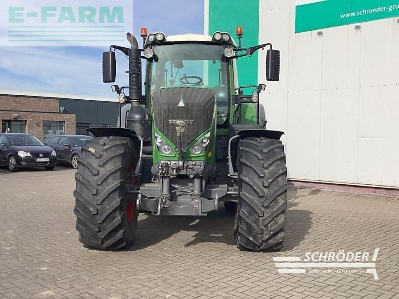 Fendt 824 s4 profi plus - Tracteur agricole: photos 4 Fendt 824 s4 profi plus - Tracteur agricole: photos 4