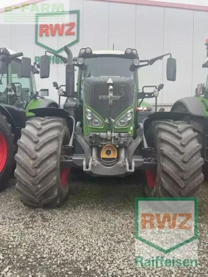 Fendt 826 vario - Tracteur agricole: photos 1 Fendt 826 vario - Tracteur agricole: photos 1