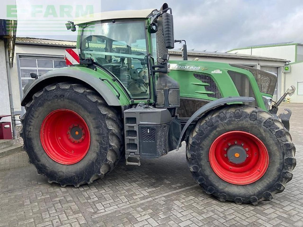 Fendt 828 - Tracteur agricole: photos 5 Fendt 828 - Tracteur agricole: photos 5