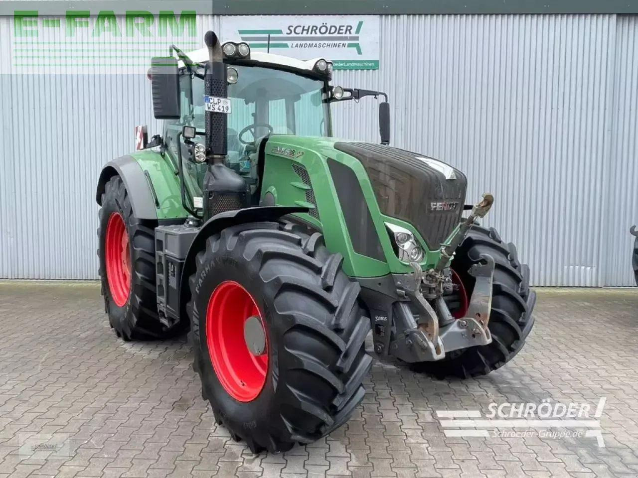 Fendt 828 s4 profi plus - Tracteur agricole: photos 1 Fendt 828 s4 profi plus - Tracteur agricole: photos 1