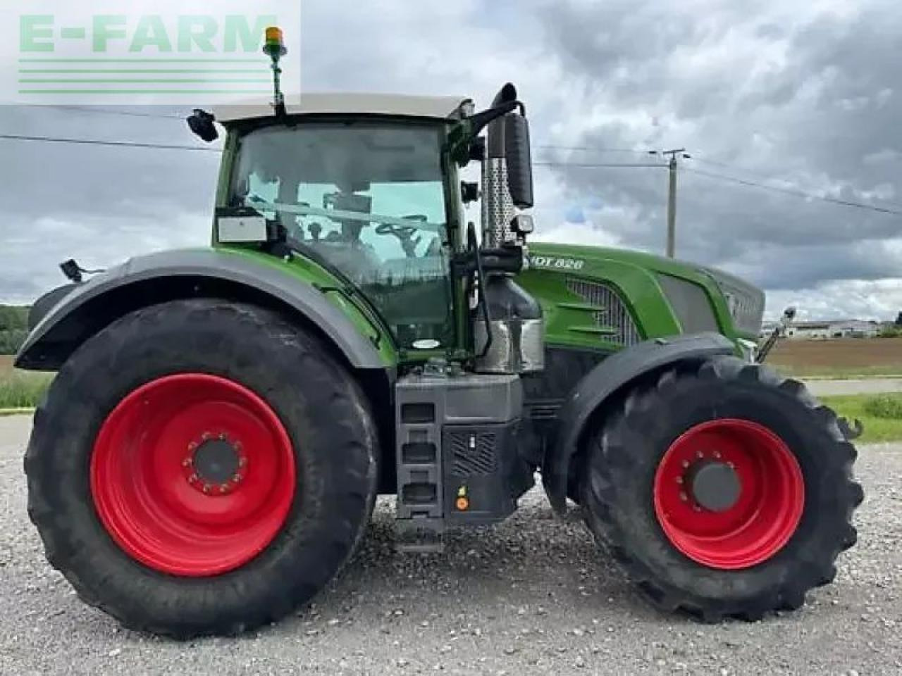 Fendt 828 s4 profi plus - Tracteur agricole: photos 4 Fendt 828 s4 profi plus - Tracteur agricole: photos 4
