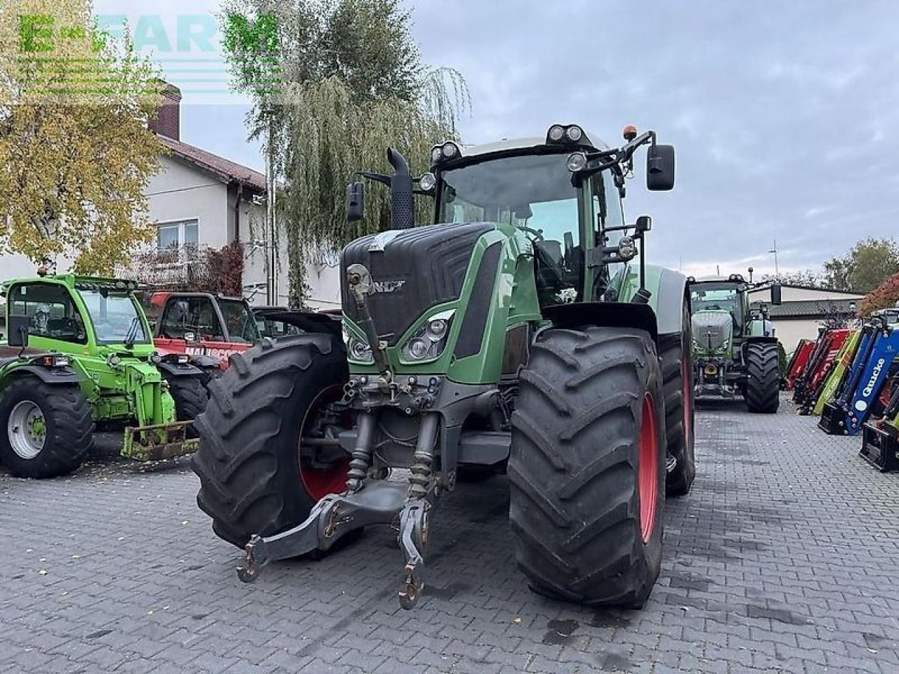 Fendt 828 vario profi+ plus / gps navi rtk trimble / tms ProfiPlus - Tracteur agricole: photos 2 Fendt 828 vario profi+ plus / gps navi rtk trimble / tms ProfiPlus - Tracteur agricole: photos 2