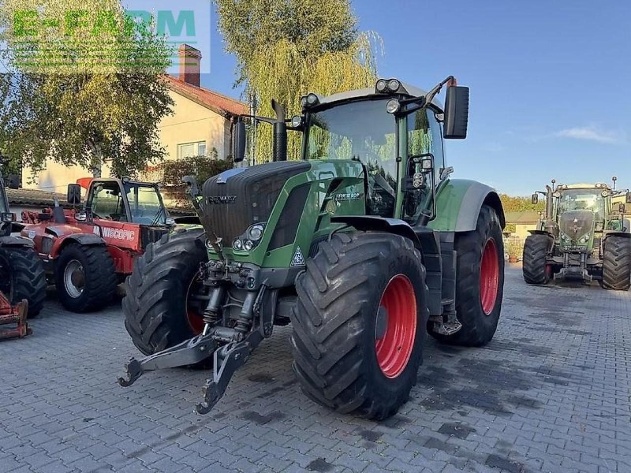 Fendt 828 vario profi+ plus / gps ready ProfiPlus - Tracteur agricole: photos 2 Fendt 828 vario profi+ plus / gps ready ProfiPlus - Tracteur agricole: photos 2