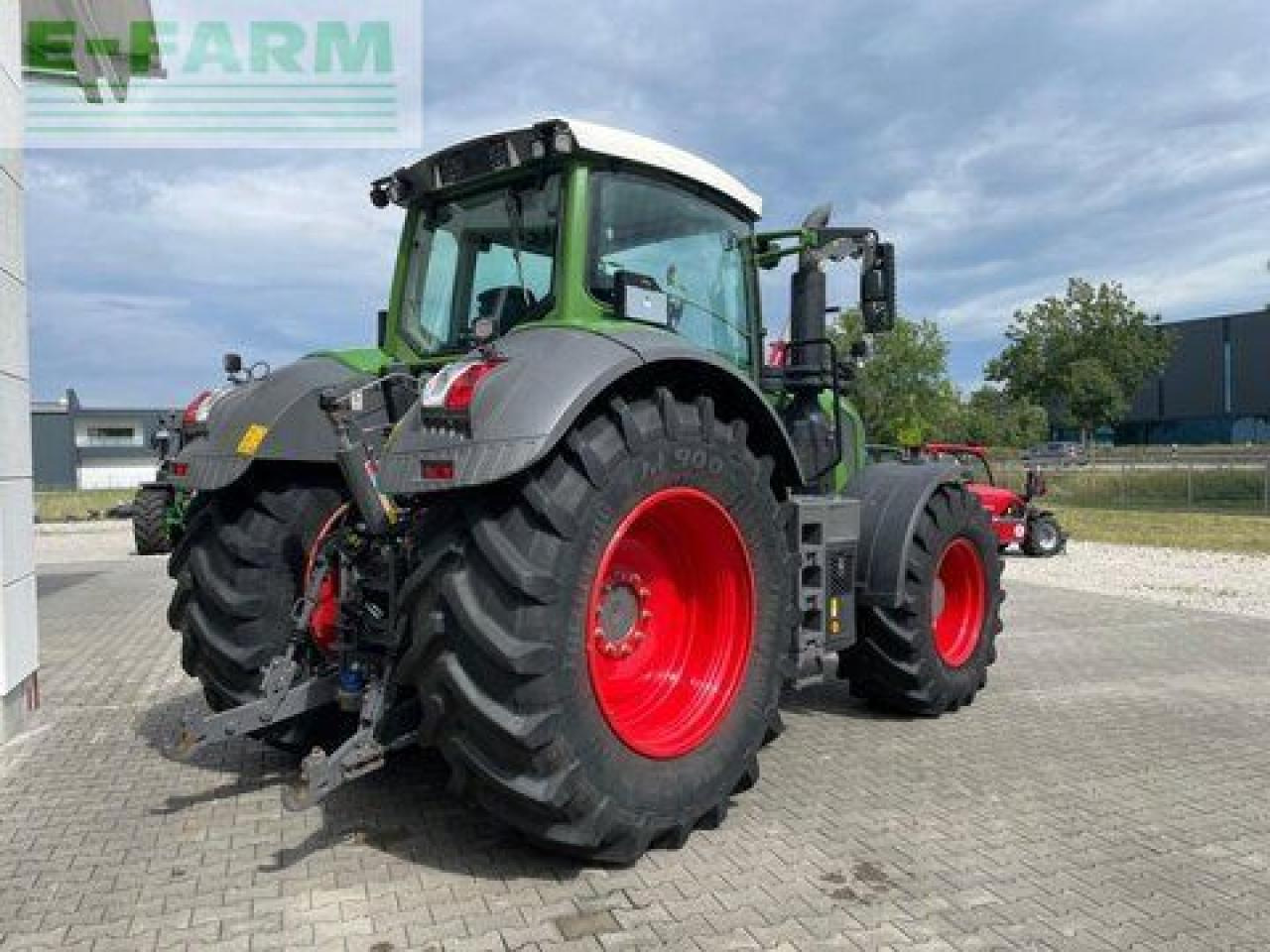 Fendt 828 vario profiplus ProfiPlus - Tracteur agricole: photos 2 Fendt 828 vario profiplus ProfiPlus - Tracteur agricole: photos 2