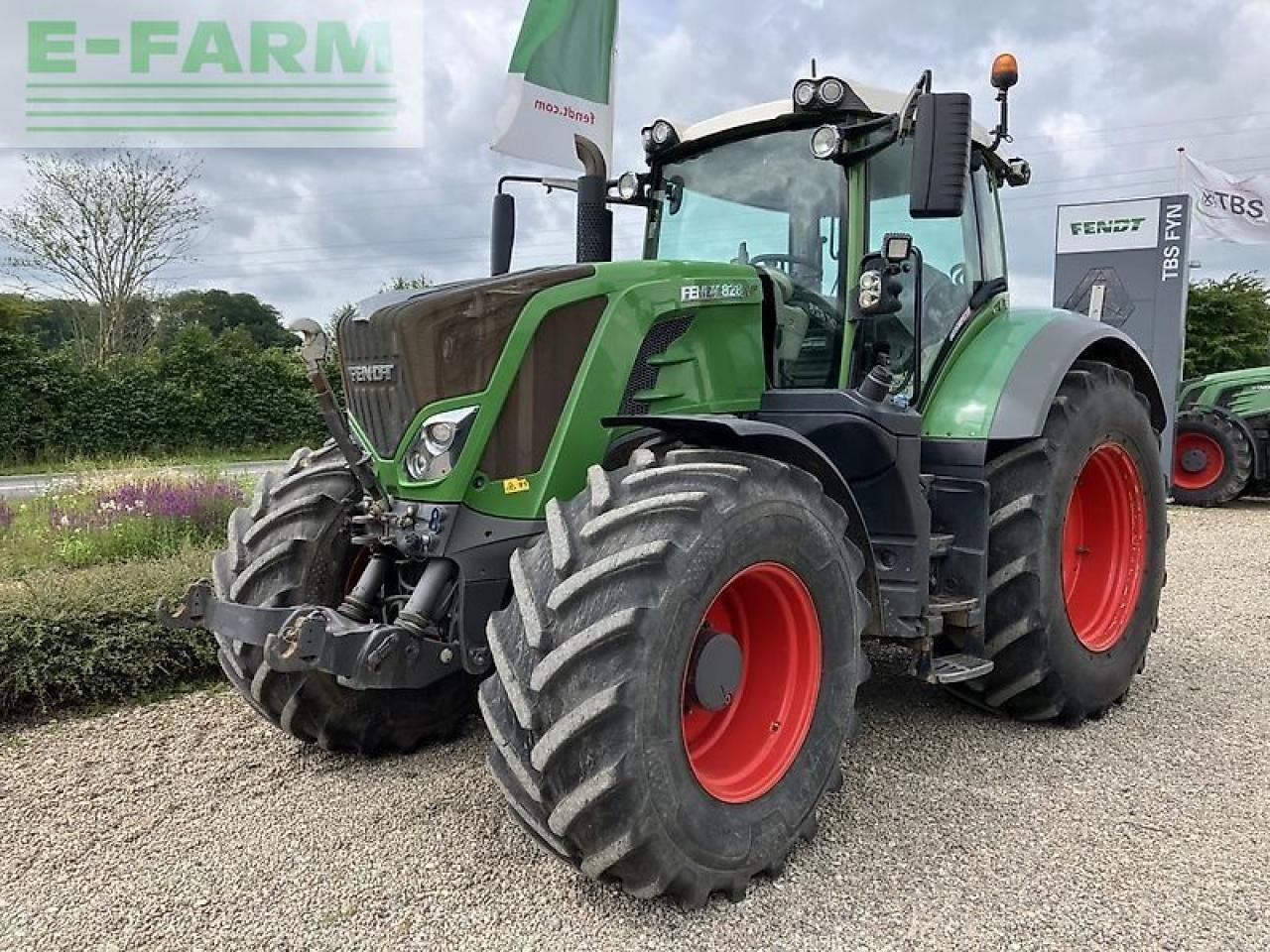 Fendt 828 vario s4 - Tracteur agricole: photos 1 Fendt 828 vario s4 - Tracteur agricole: photos 1