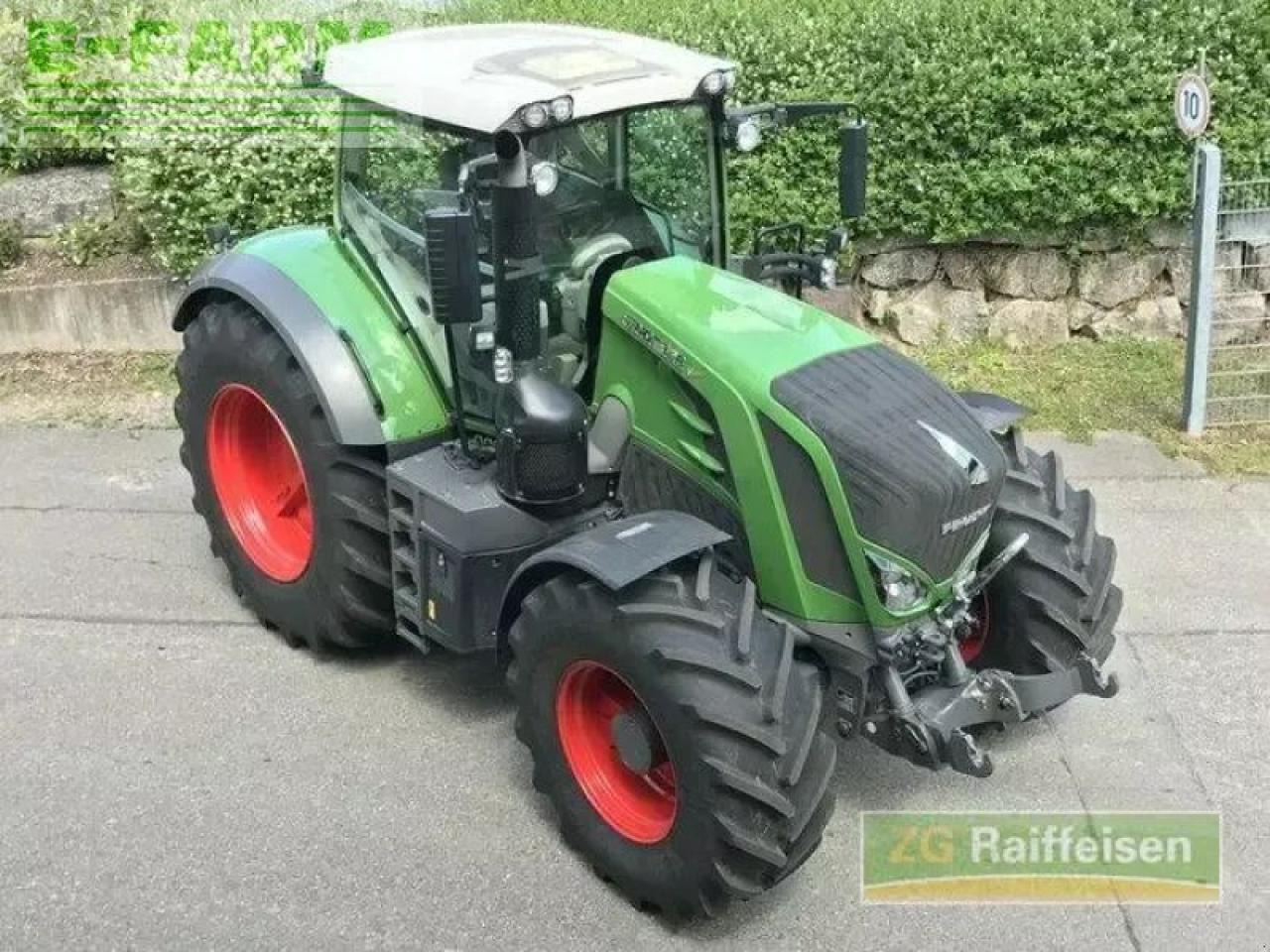 Fendt 828 vario s4 - Tracteur agricole: photos 1 Fendt 828 vario s4 - Tracteur agricole: photos 1