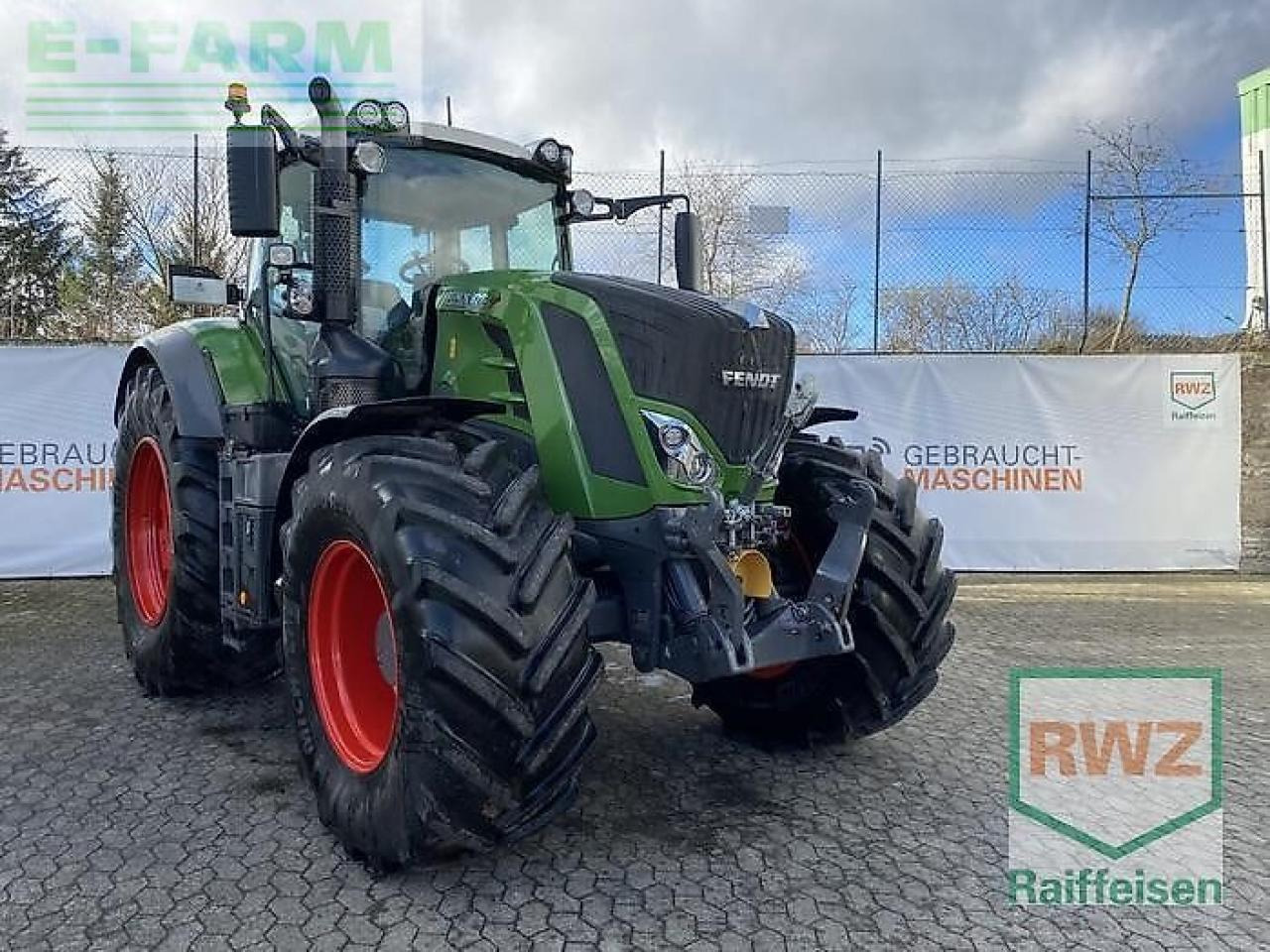 Fendt 828 vario s4 - Tracteur agricole: photos 1 Fendt 828 vario s4 - Tracteur agricole: photos 1