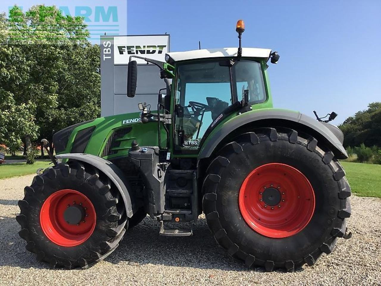 Fendt 828 vario s4 - Tracteur agricole: photos 1 Fendt 828 vario s4 - Tracteur agricole: photos 1