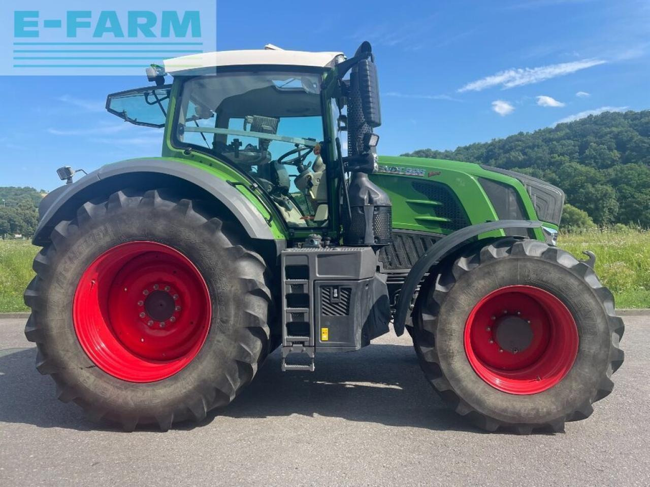 Fendt 828 vario s4 profi plus ProfiPlus - Tracteur agricole: photos 3 Fendt 828 vario s4 profi plus ProfiPlus - Tracteur agricole: photos 3