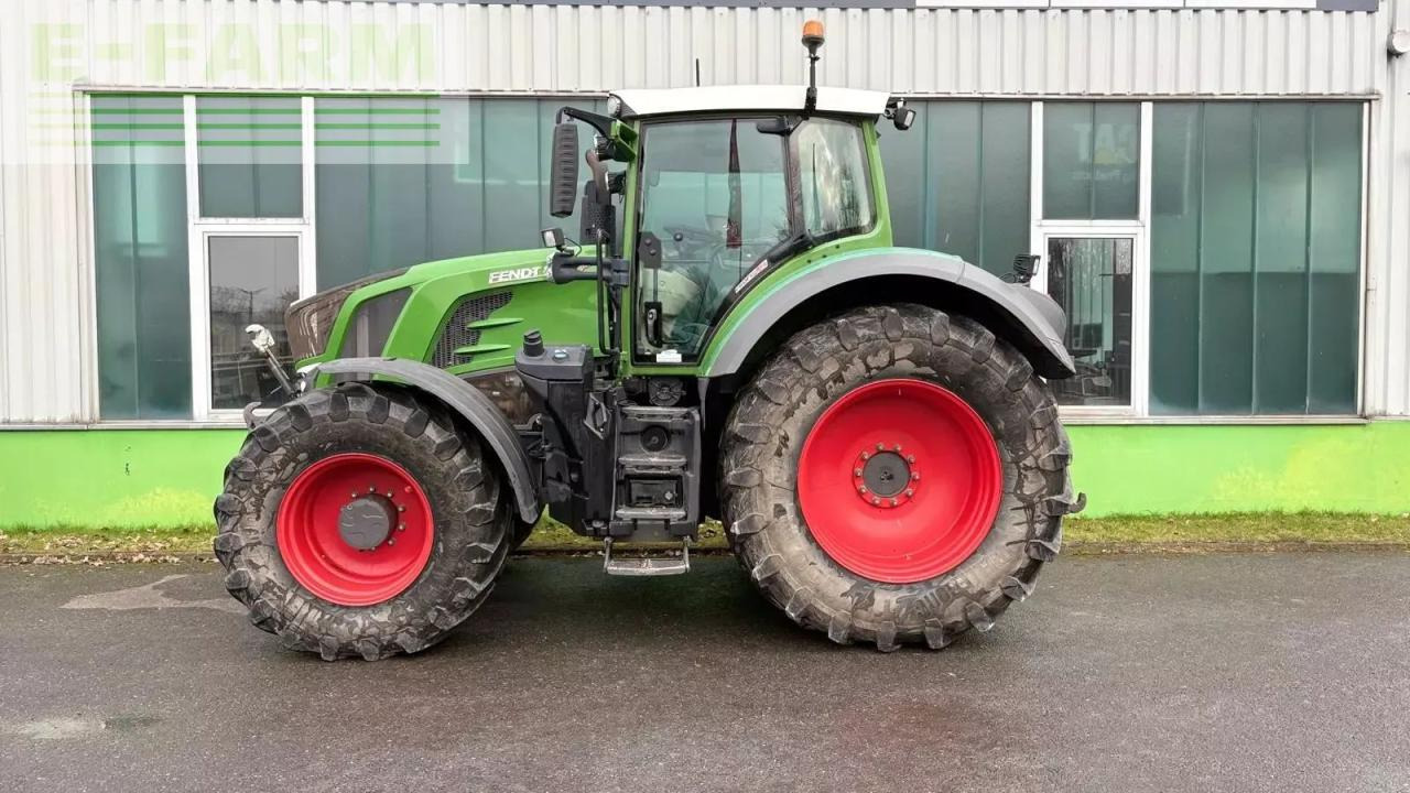 Fendt 828 vario s4 s4 - Tracteur agricole: photos 2 Fendt 828 vario s4 s4 - Tracteur agricole: photos 2