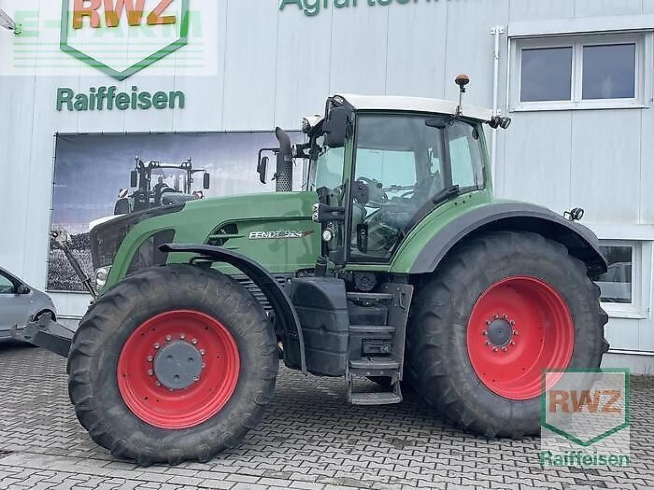 Fendt 924 vario - Tracteur agricole: photos 1 Fendt 924 vario - Tracteur agricole: photos 1