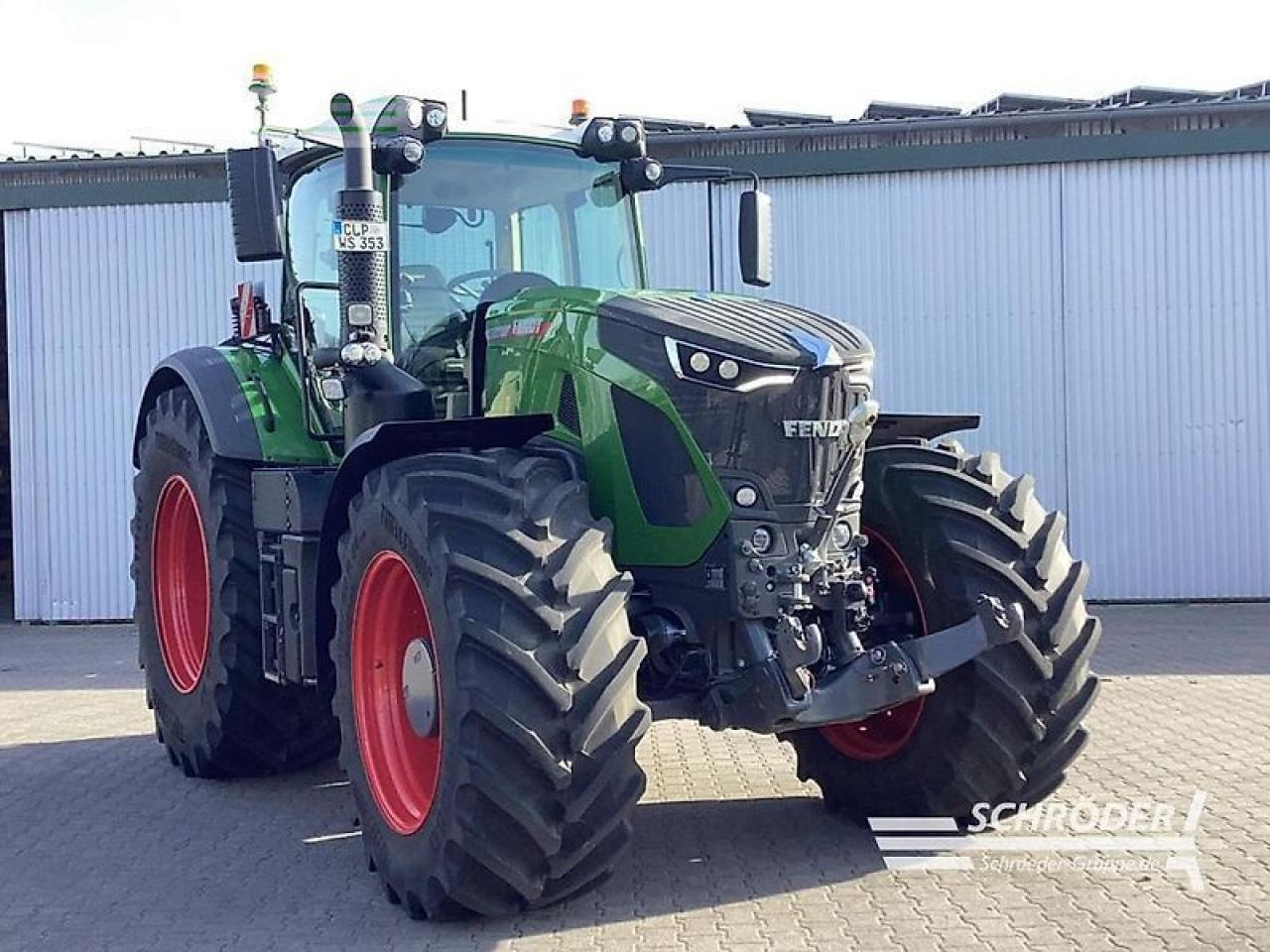 Fendt 933 vario gen7 profi plus ProfiPlus - Tracteur agricole: photos 1 Fendt 933 vario gen7 profi plus ProfiPlus - Tracteur agricole: photos 1
