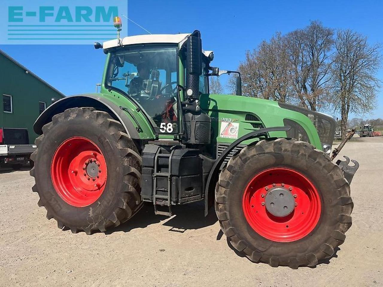 Fendt 933 vario profi plus scheckheftgepflegt rüfa 936 939 930 ProfiPlus - Tracteur agricole: photos 1 Fendt 933 vario profi plus scheckheftgepflegt rüfa 936 939 930 ProfiPlus - Tracteur agricole: photos 1
